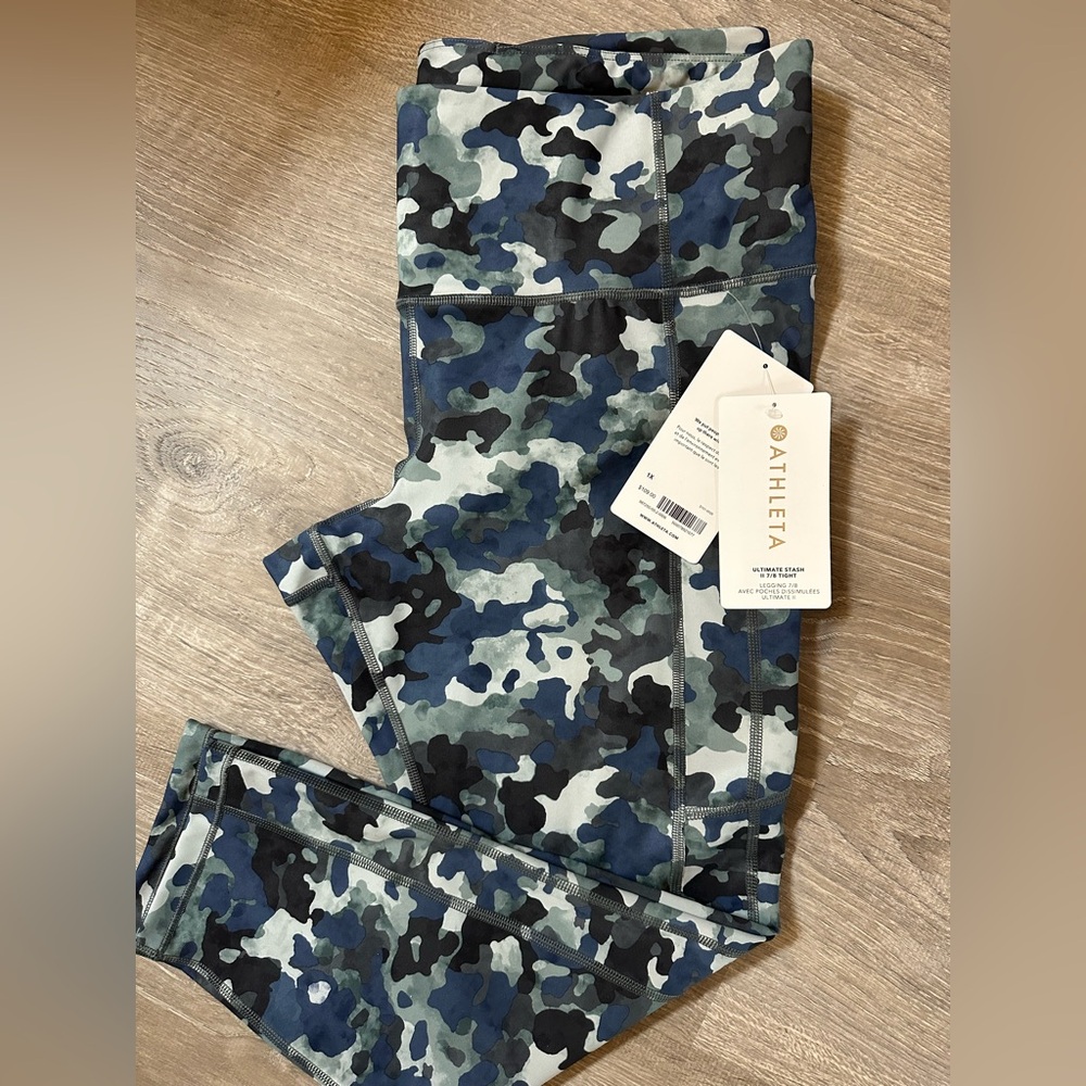 Athleta Camo Pocket Leggings Women Plus 1X NWT Blue Black Gray Ultimate 7/8